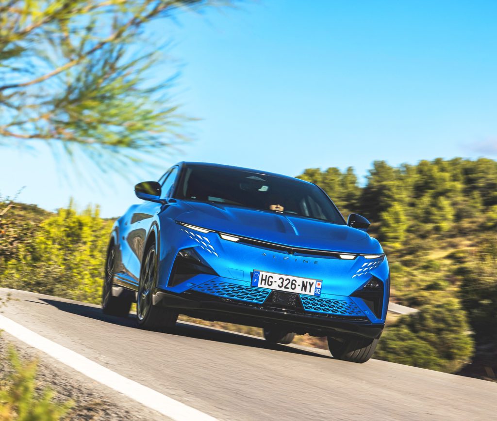 Neu auf der Straße: Alpine A390