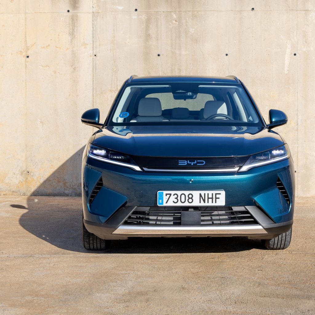 Neu auf der Straße: BYD Atto 2 DM-i