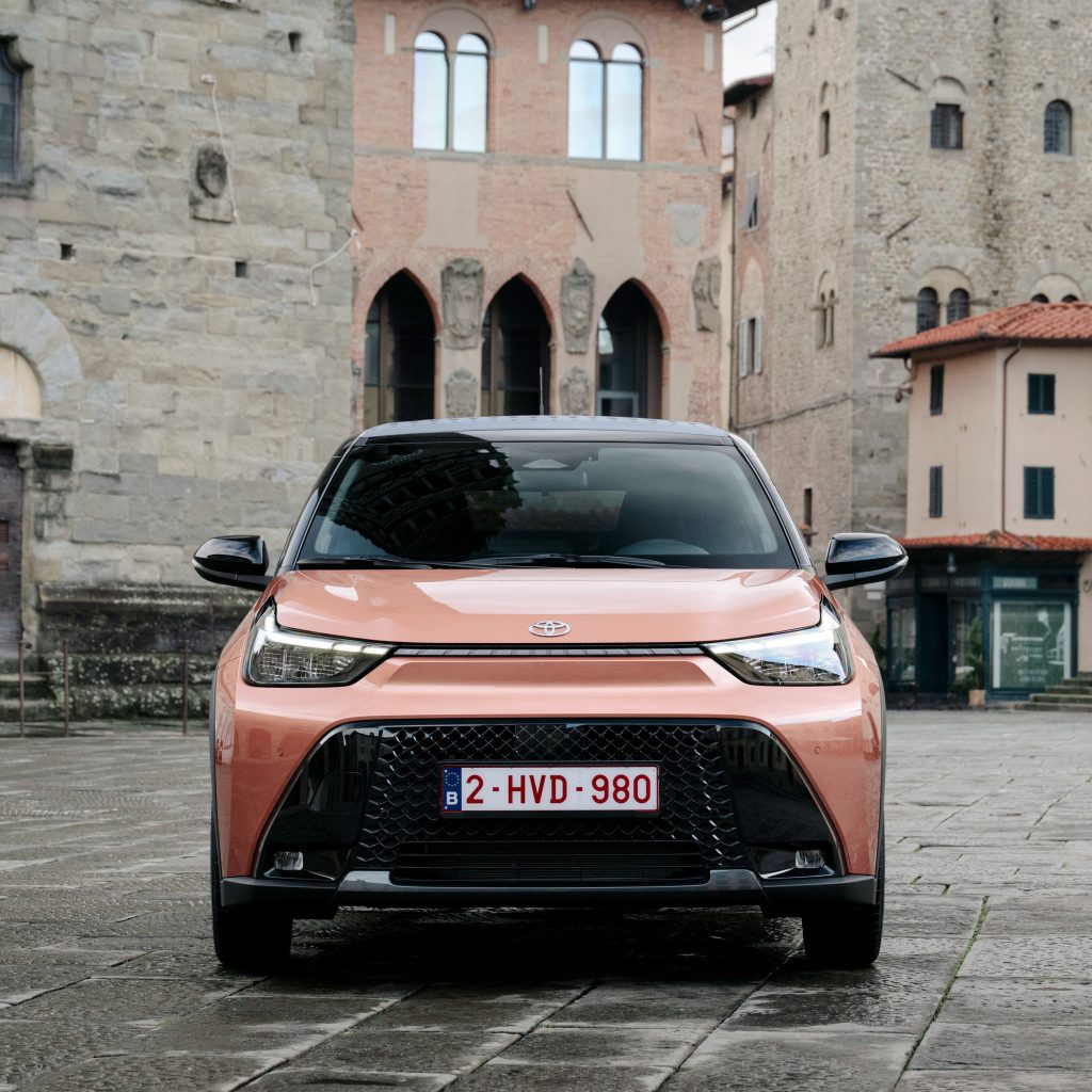 Neu auf der Straße: Toyota Aygo X Hybrid
