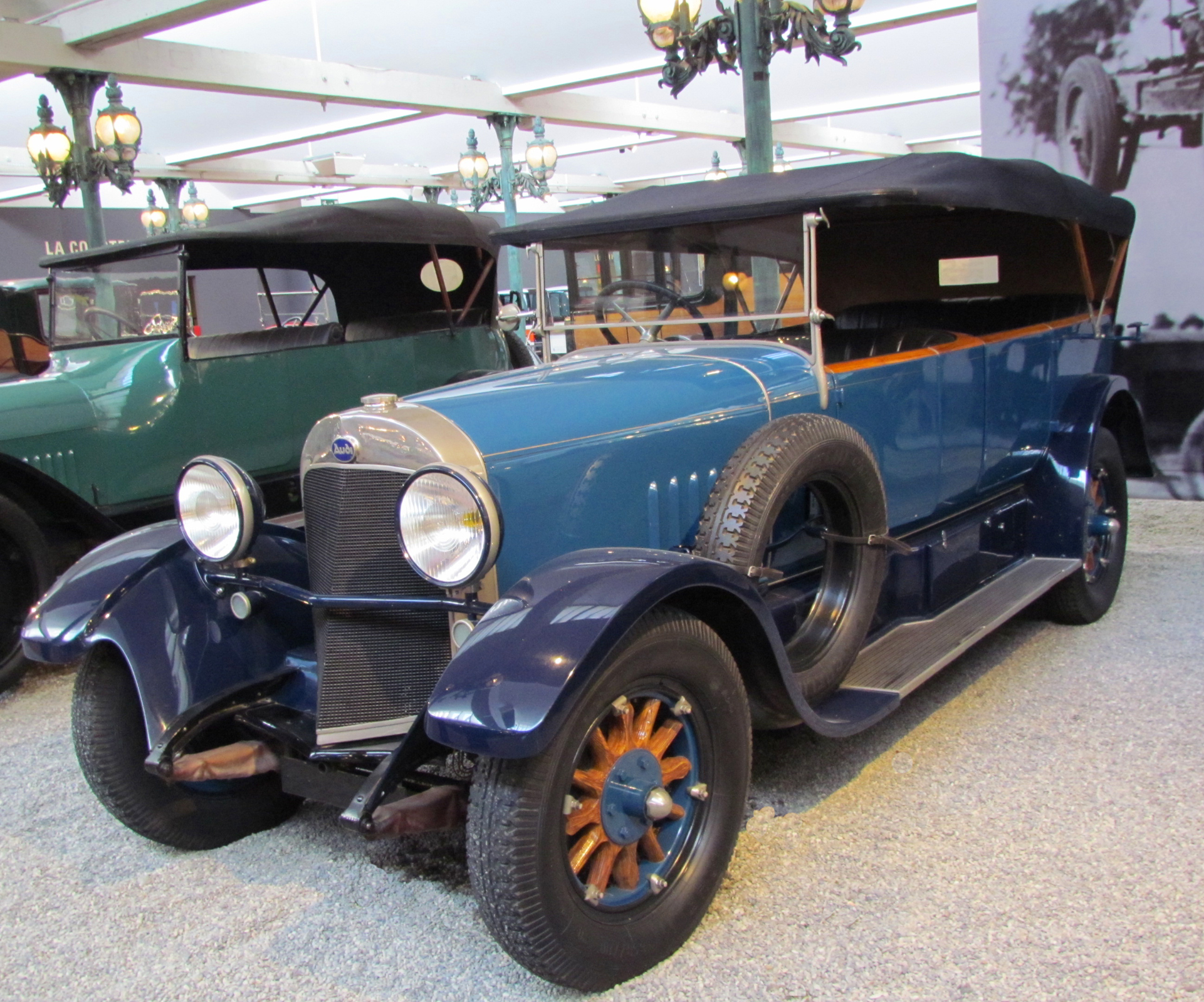 Fahr mal hin! Ein Audi unter 87 Bugatti