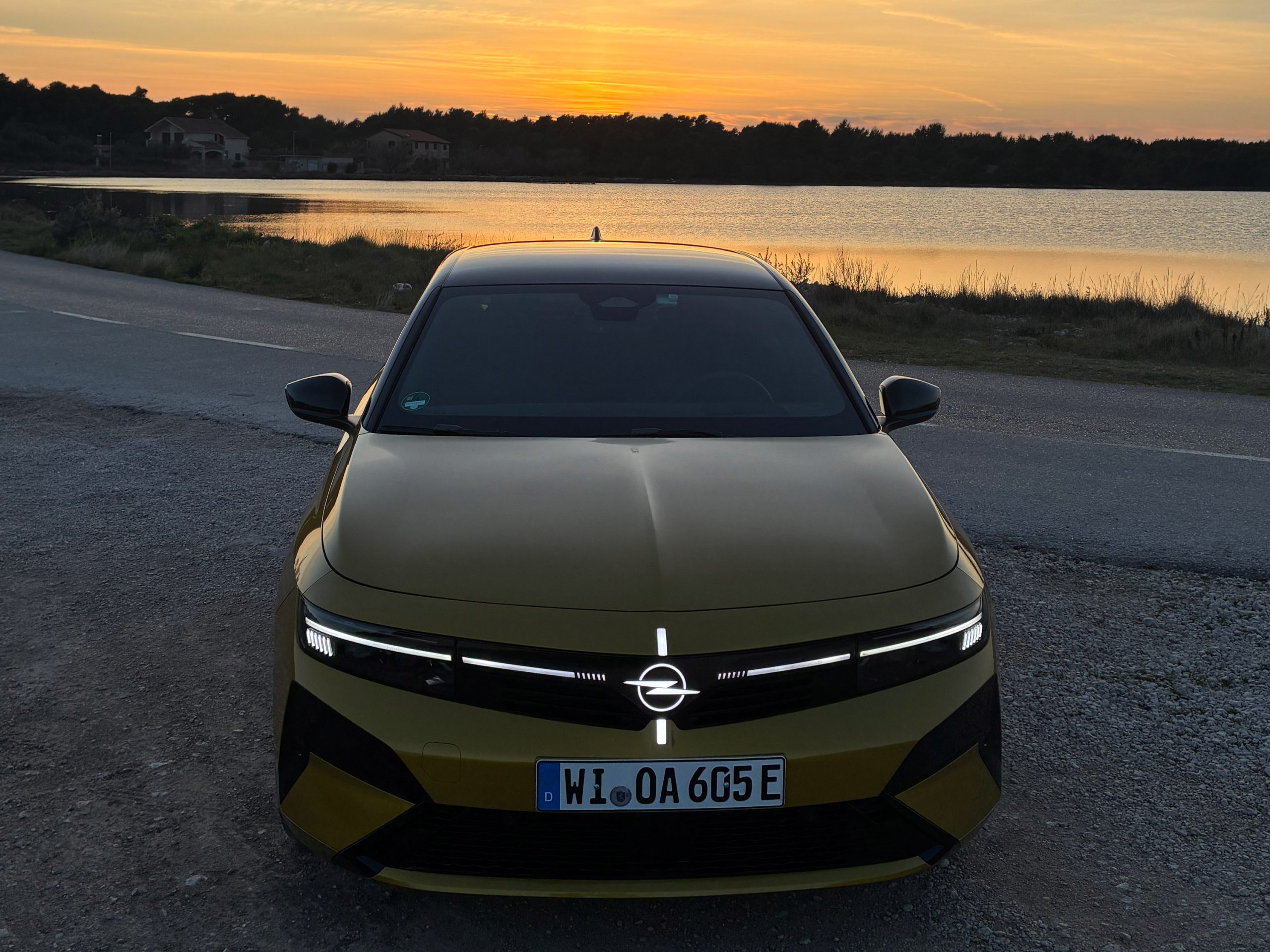 Neu auf der Straße: Opel Astra PHEV