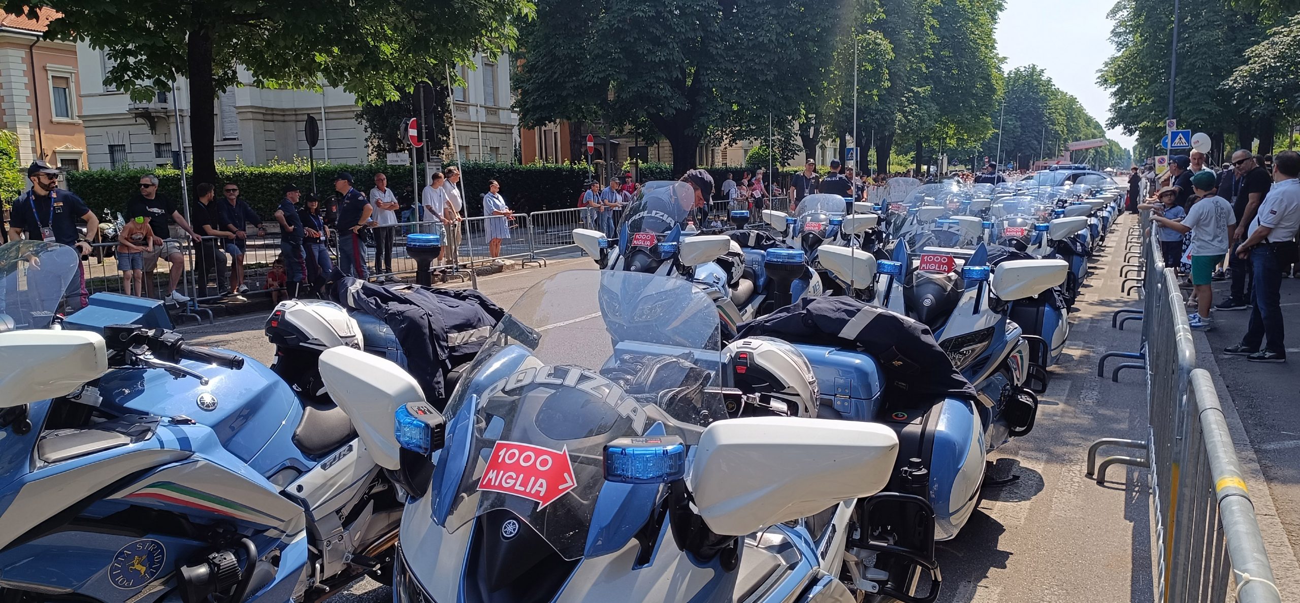 Mille Miglia:      Start in Brescia