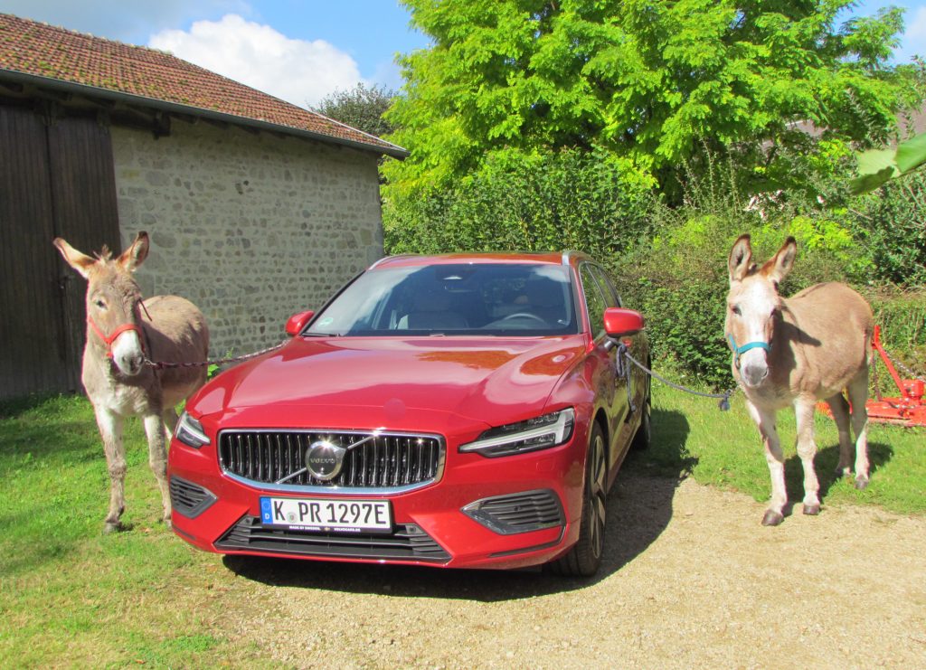 Fahr mal hin! Kleine Tour de France mit dem Volvo V60